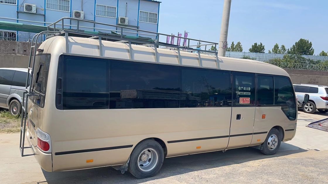 30 Seater Japan Used Bus Manual Toyota Coaster Bus with 7005*2040*2785mm Dimensions
