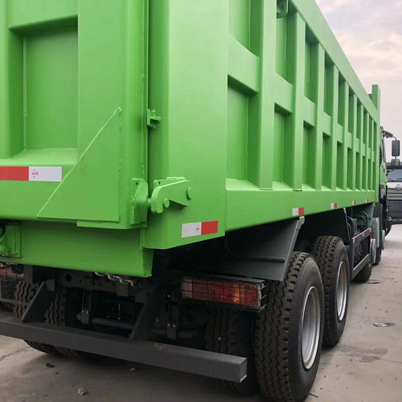 Diesel SINO TRUCK 12 Wheeler 30 Cubic Meters HOWO 40tons 8x4 Used Tipper Dump Truck