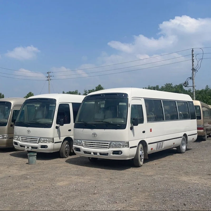 Fuel- 30 Seats Used Coaster Bus with 1HZ Toyota Diesel Engine and 9.00R20 Tires