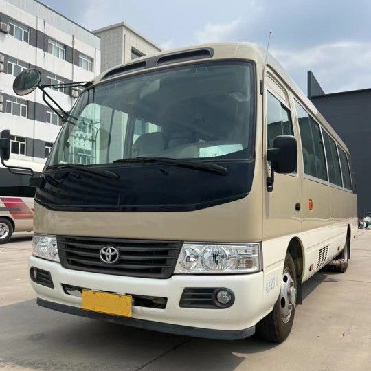2023 Model Gasoline Toyota Coaster Bus 30 Seats Engine Capacity 4L 7005*2040*2785mm
