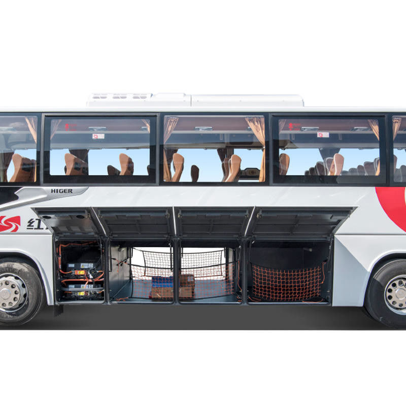 Manual Transmission Luxury 50 Seater Diesel Tourist Coach Bus with G.V.W 18000kg