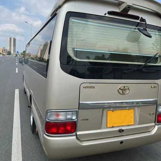 9.00R20 Tires Left Drive Toyo Ta Coaster Bus for Performance and Efficiency