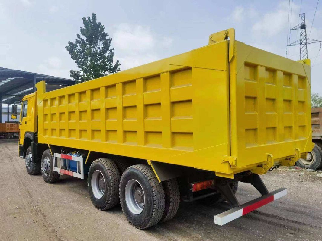 Fully Refurbished Used Howo 8x4 371hp 20-24 Cubic Meter Tipper Truck Dumper Diesel