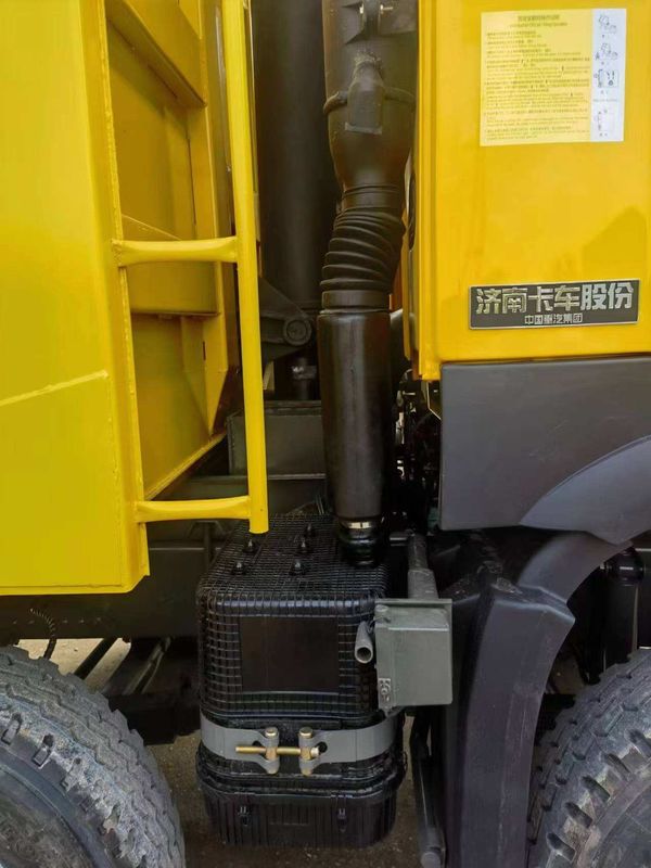 Fully Refurbished Used Howo 8x4 371hp 20-24 Cubic Meter Tipper Truck Dumper Diesel