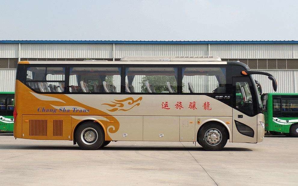 City Buses Luxury Coaches 10m Length Left Hand Drive Diesel 47 Seats Passenger Bus