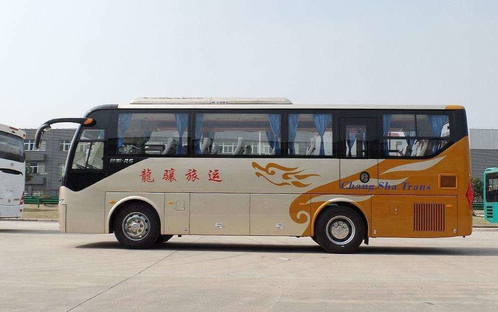 City Buses Luxury Coaches 10m Length Left Hand Drive Diesel 47 Seats Passenger Bus