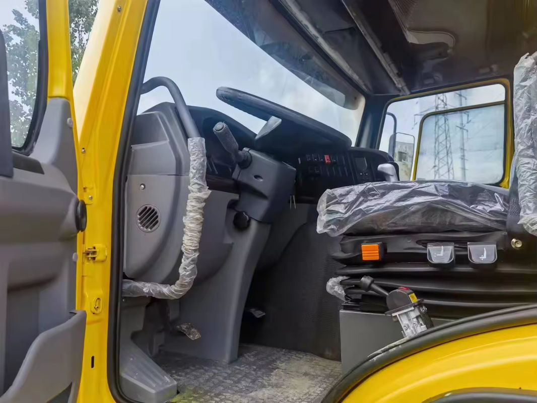 Fully Refurbished Used Howo 8x4 371hp 20-24 Cubic Meter Tipper Truck Dumper Diesel