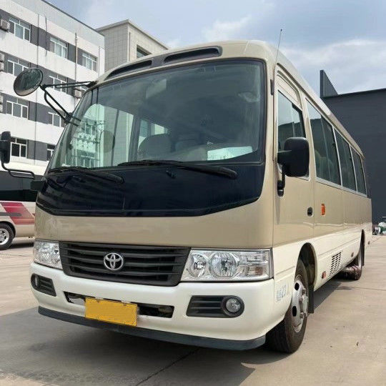 7005*2040*2785mm Toyota Coaster 30 Place Seat Mini Bus with Seat Capacity of 17-30