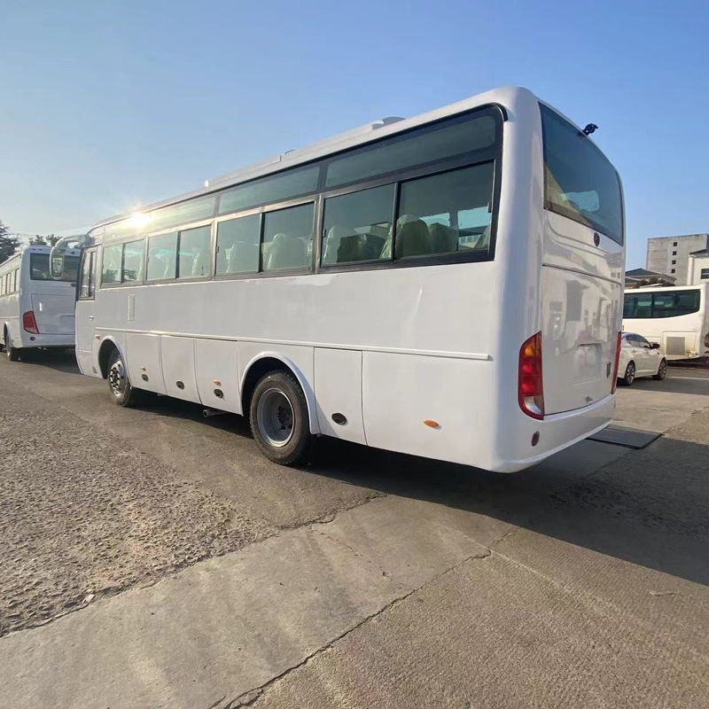 Comfortable Luxury Seats and Euro 3 Emission Standard 35 Seater Coach Bus for Your