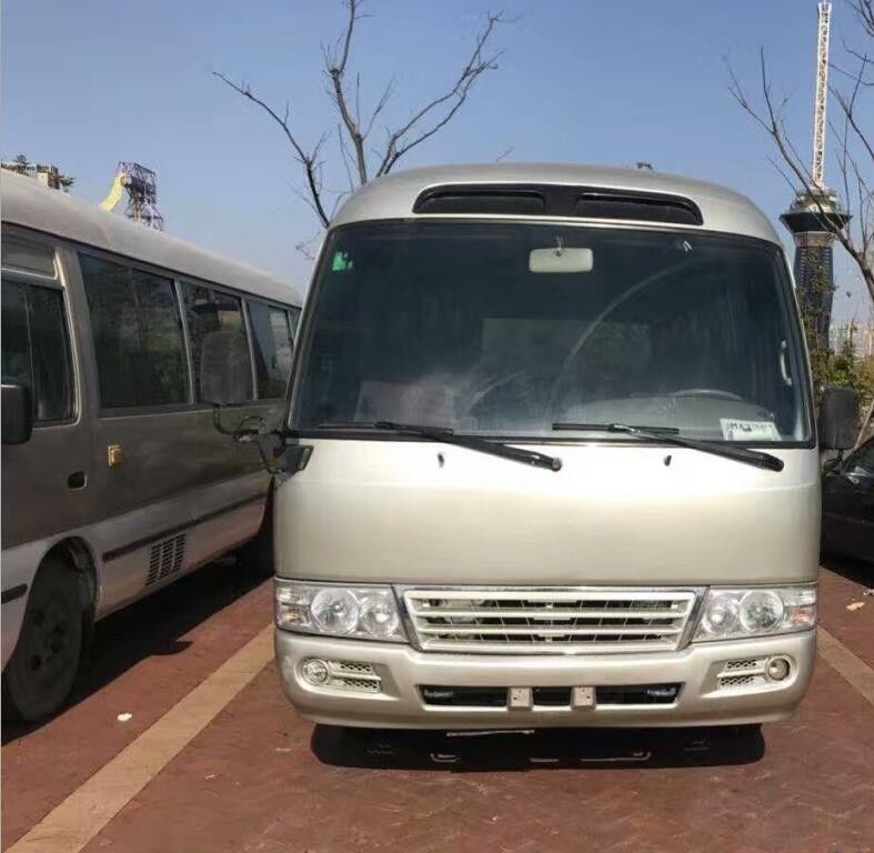 30 Seats Diesel Engine Coaster Bus with Euro 3 Emission Standard and ISO9001 Certificate