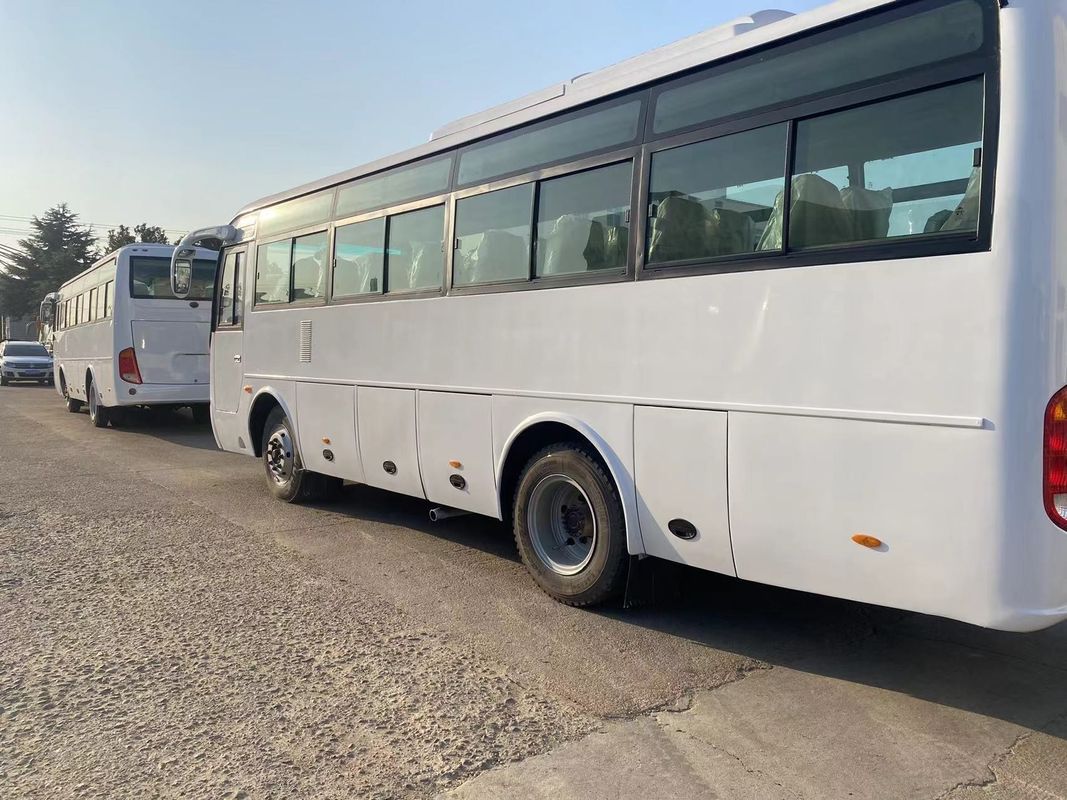 Used Buses 35 Seater Diesel Engine Coach with Euro 3 Emission Standard and Affordable