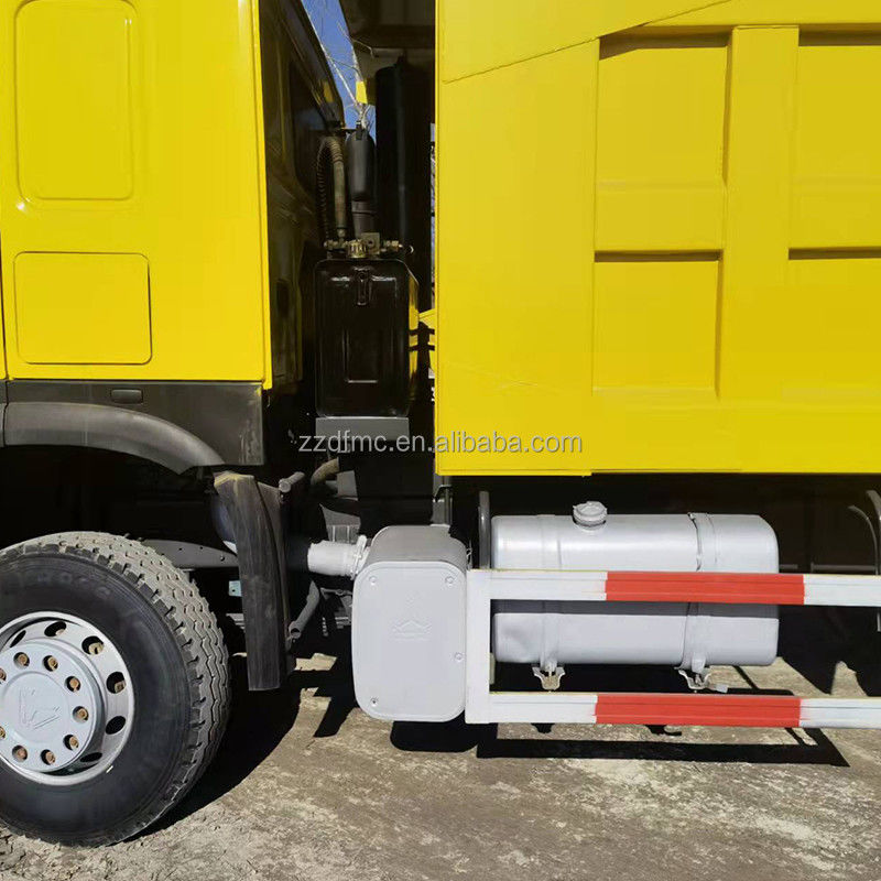 12 Wheels Shacman F3000 8x4 Tipper Truck with Multimedia System and Engine Capacity 8L