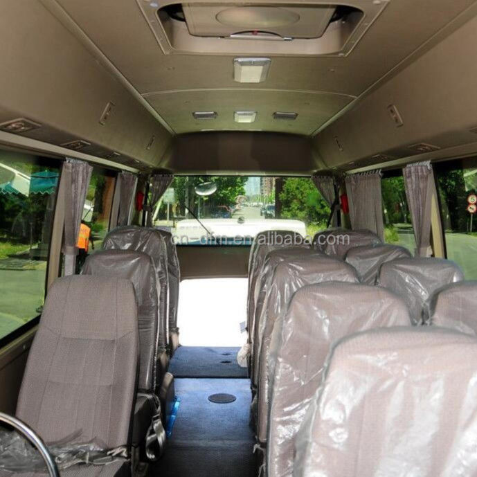 16-22 Seats Dongfeng LHD Coaster Mini Bus with Rear Luggage Compartment Volume of 0.25 m3