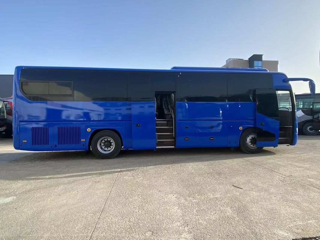 Top- ZK6110 Coach Bus with Euro 3 Emission Standard and 56000km Mileage Direct Sell