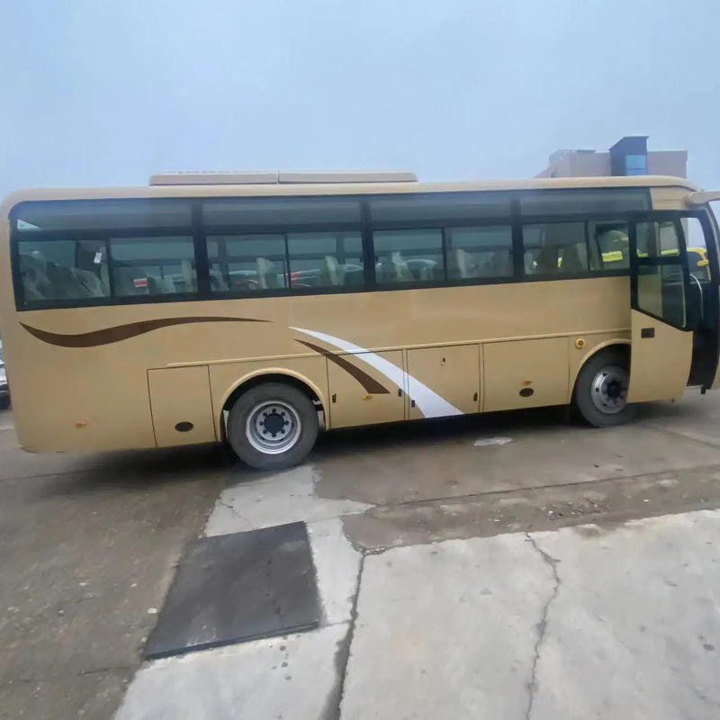 7m 35 Seater Front Engine Used Coach Bus Left Side Steering Wheel 8.4L Displacement