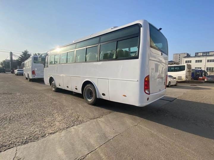 7m 35 Seater Front Engine Used Coach Bus Manual Transmission Max Speed 71 90 km/h
