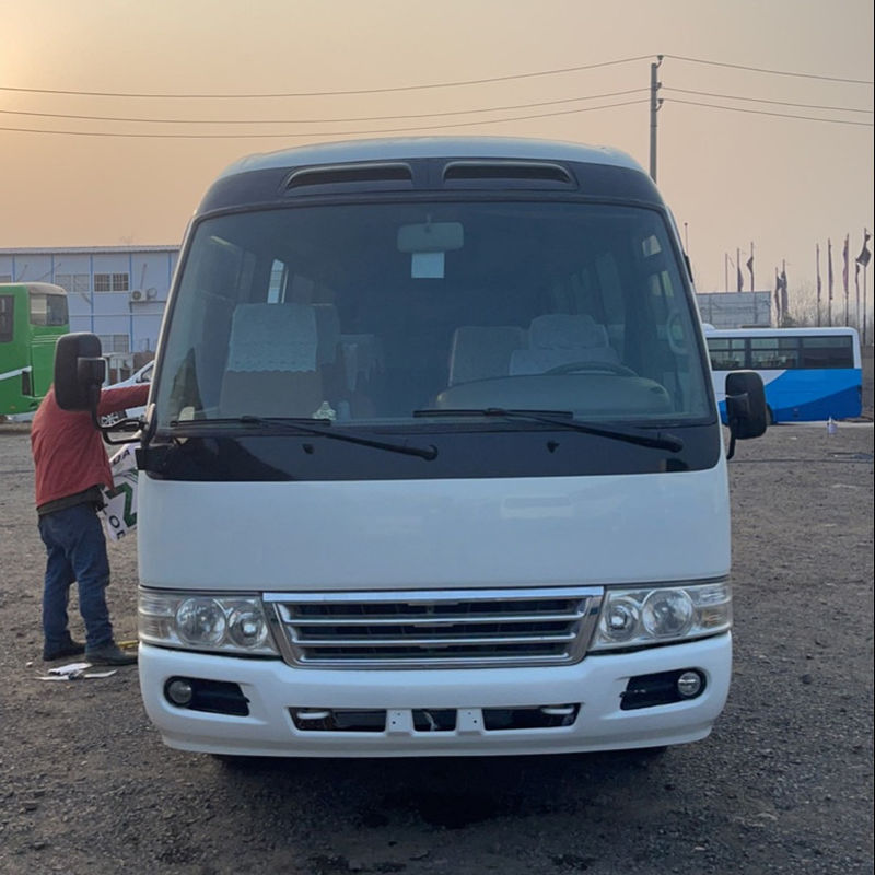 G.V.W 6750kg Fairly Used Comfortable Special Color Coaster Bus For Sell