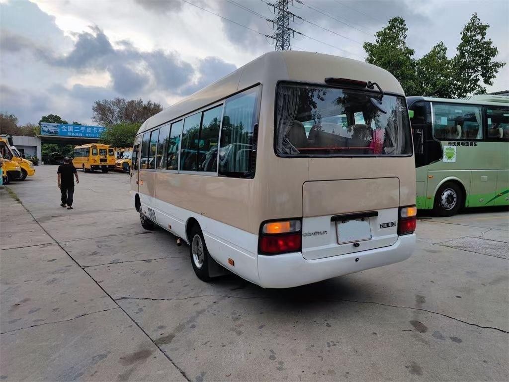15B-FT Engine 29 Seats Toyota Coaster Bus with Good Performance and Manual Transmission