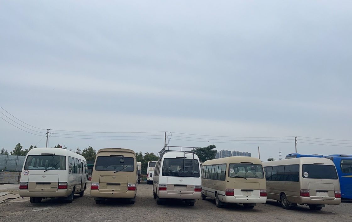2015 Good Condition 30 Seats Diesel Type Used Coaster Bus V6 4.0 6GR 2.7L VVT-I Engine