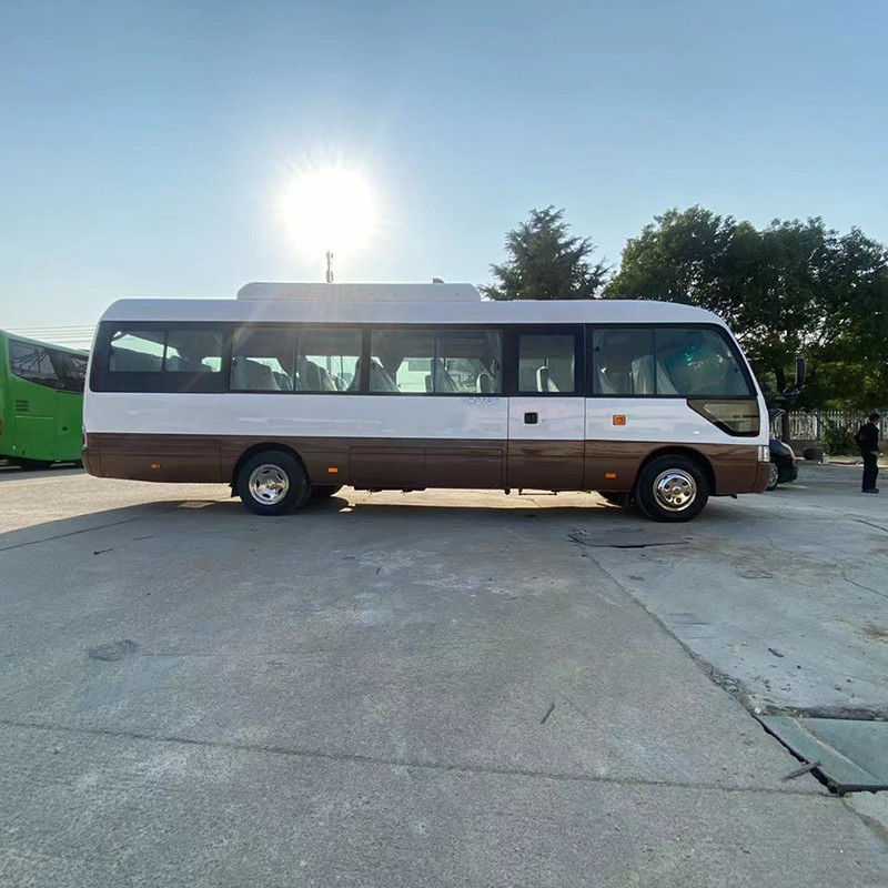 LHD RHD 30 Seats Toyo ta Coaster Bus with 70L Fuel Tank and 4500-6700ml Displacement