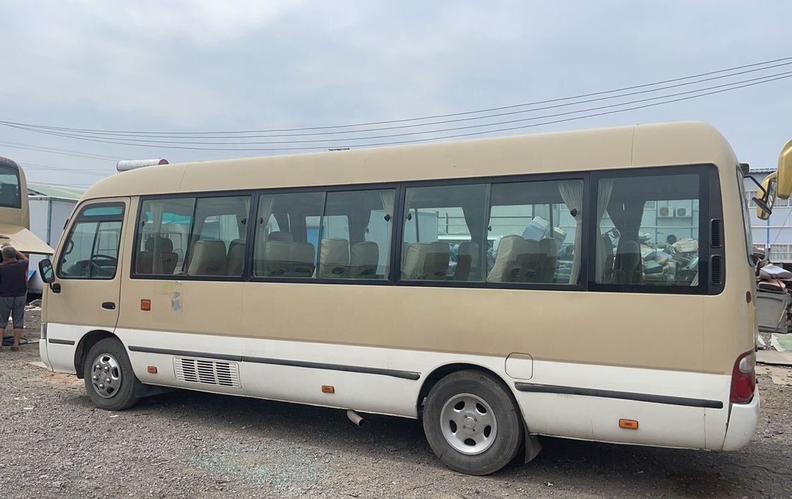 Used Toyo Ta Coaster 30 Seats Bus with 6-8L Engine Capacity and Max Power 113/5200kw