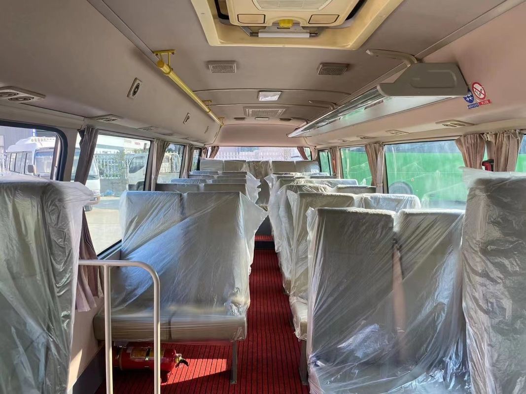 Toyo ta Coaster Bus with YC4FA130-30 Engine and High Speed in Excellent Condition
