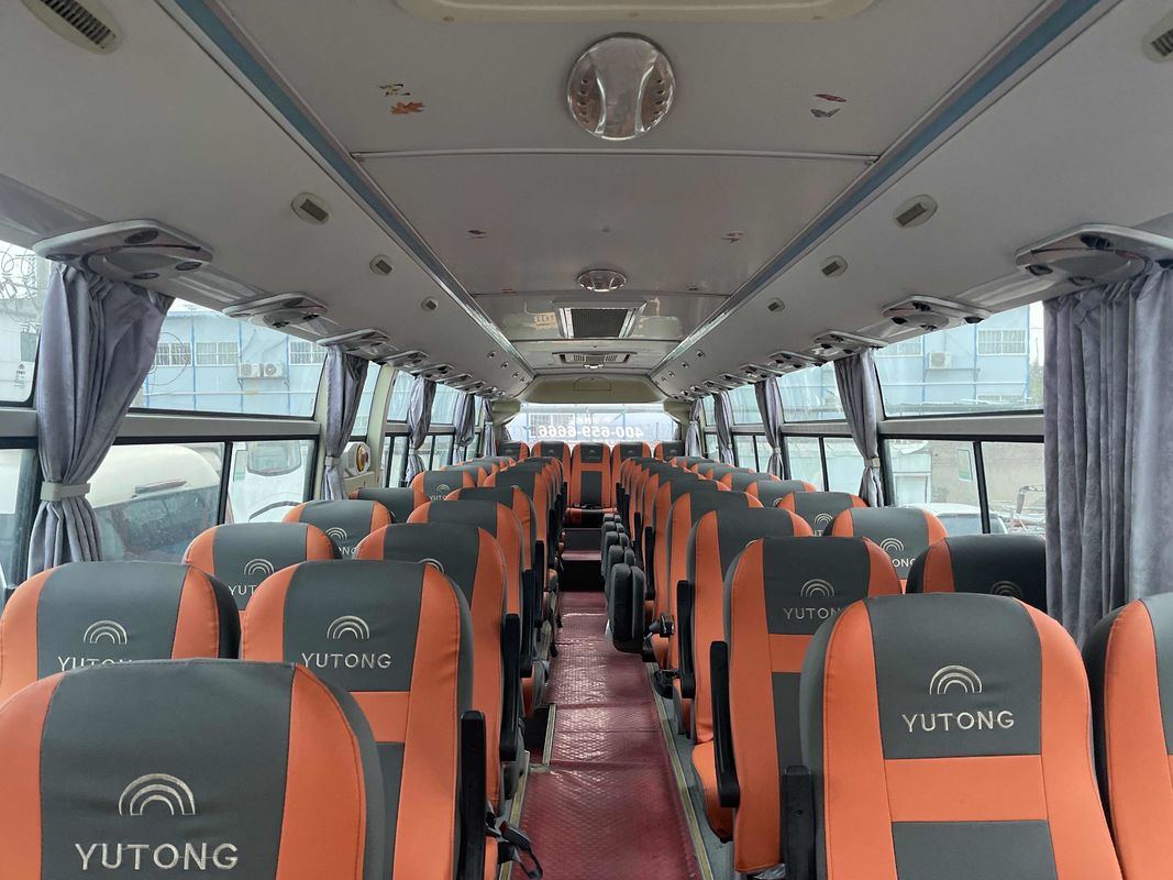 RHD LHD 45-50 Seats Used Yu Tong Luxury City Coach Bus in with 6 8L Engine Capacity