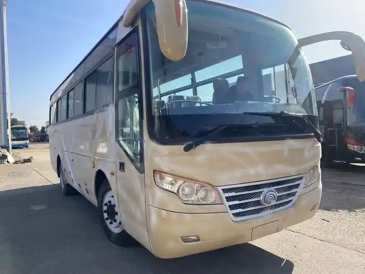 Leaf Spring Suspension 35 Seater Used Coach Bus with Power Steering and Luxury Seats
