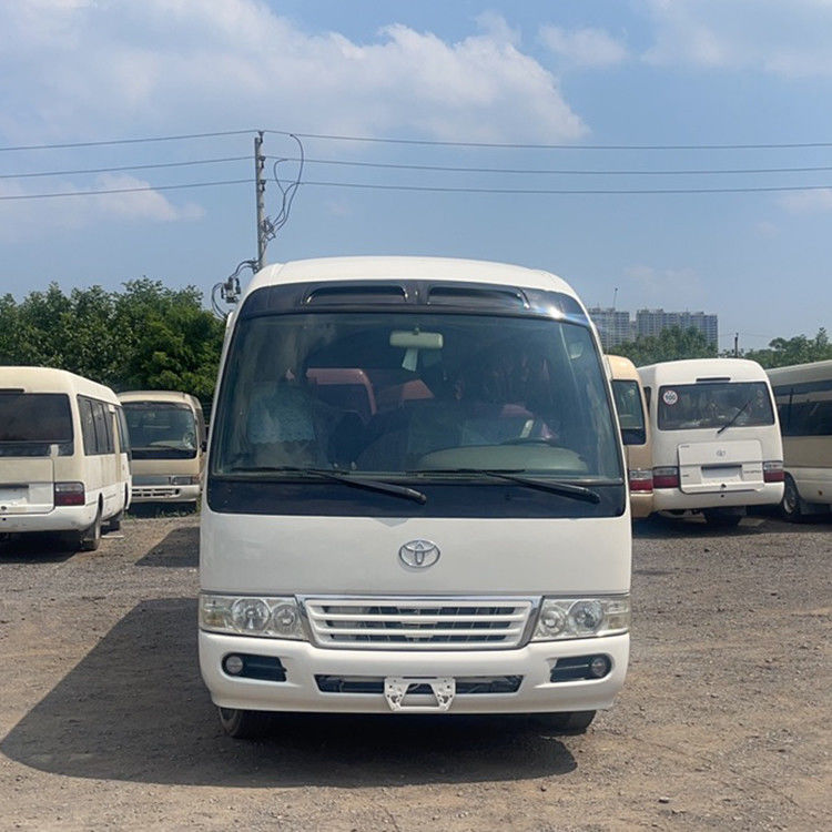 Design 30 Seater Toyo Ta Coaster Bus with 4L Engine Capacity and 113/5200kw Max Power