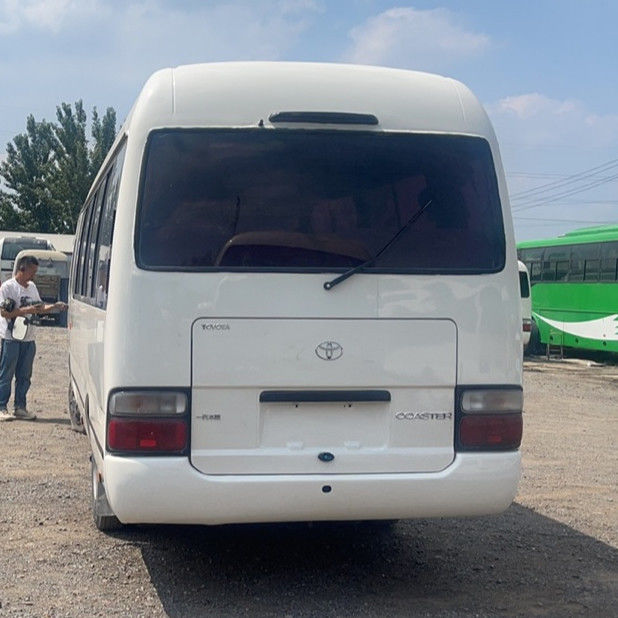 Design 30 Seater Toyo Ta Coaster Bus with 4L Engine Capacity and 113/5200kw Max Power