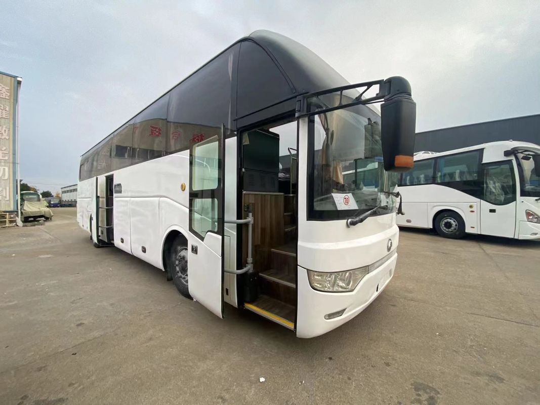 Get Your Hands on a 6122 50-65 Seats Coach Bus with Bathrooms Curb Weight 18000kg