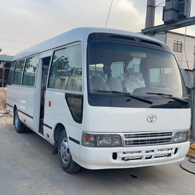 30 Seater Manual Transmission Toyota Coaster Bus with 4L Engine Capacity and Deisel Fuel