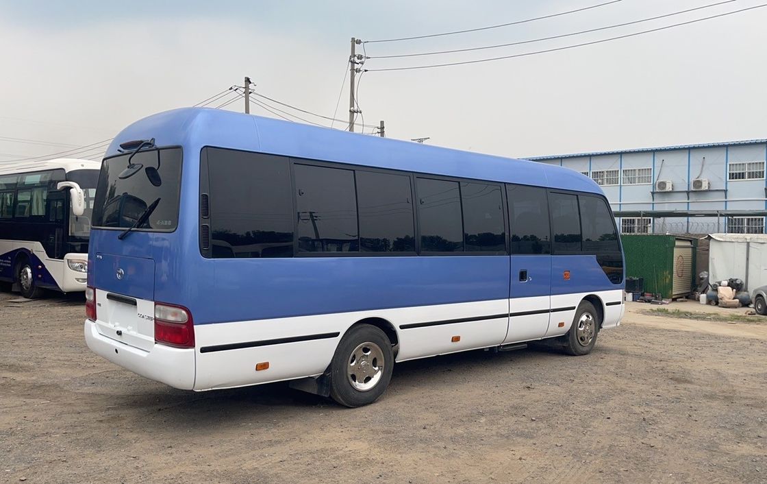 Luxury 21 Seater Toyota Coaster Mini Bus with Engine Capacity 4L Tyres 255/70R 22.5-16