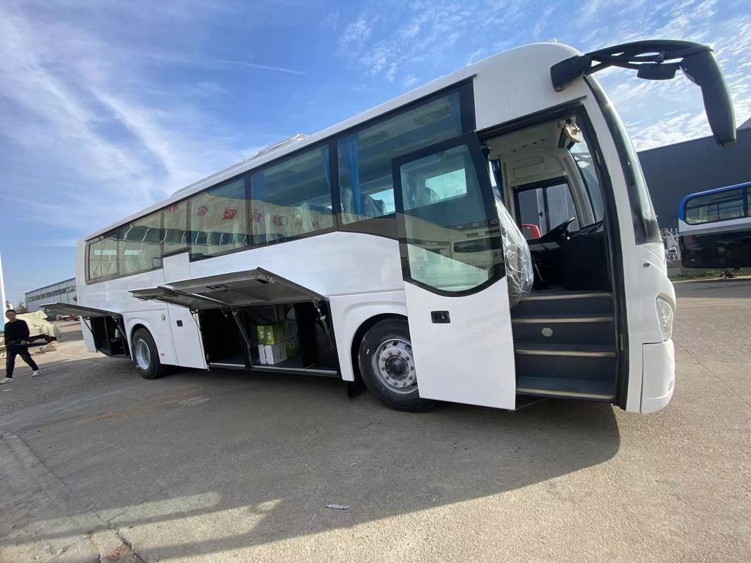 Manual Transmission Type Used Youtong Bus with Left Hand Drive and Power Steering
