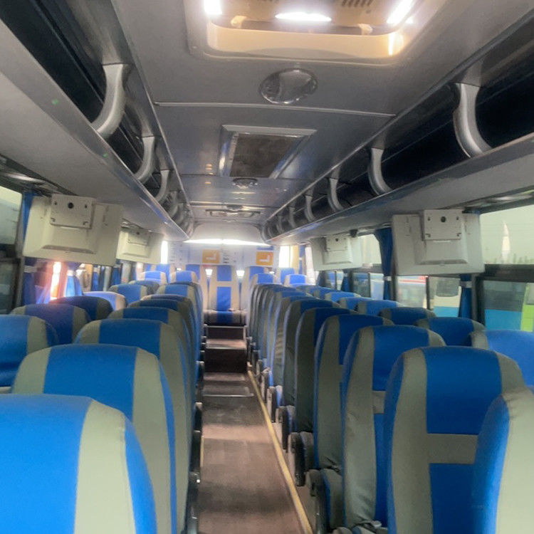 Good Used Bus Coach Bus 35-65 Seats Customized Bus with Yuchai Engine and Performance