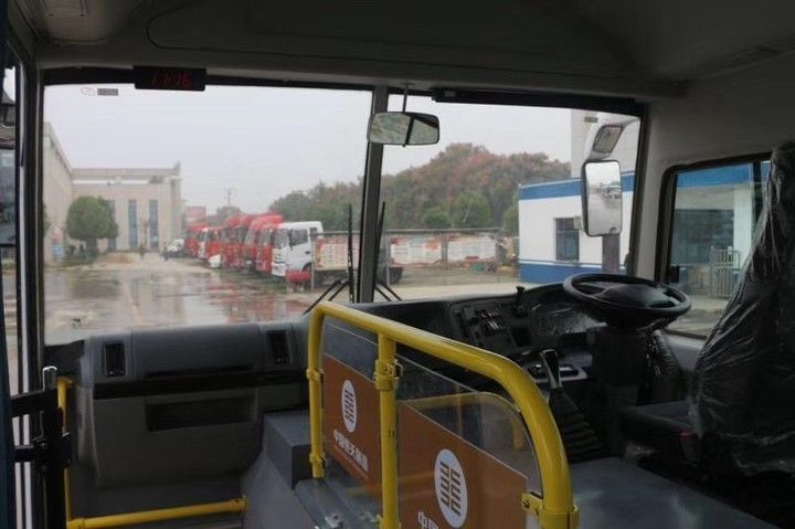 55 Seats Right Hand Drive Used Luxury Coach Bus with Steering Position on the Right
