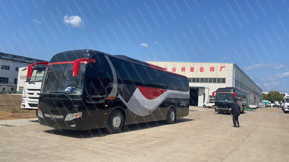 3300mm Wheel Base Used Coach Bus Manual Transmission Type Good Condition LHD 47 Seater