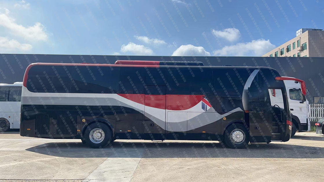 3300mm Wheel Base Used Coach Bus Manual Transmission Type Good Condition LHD 47 Seater