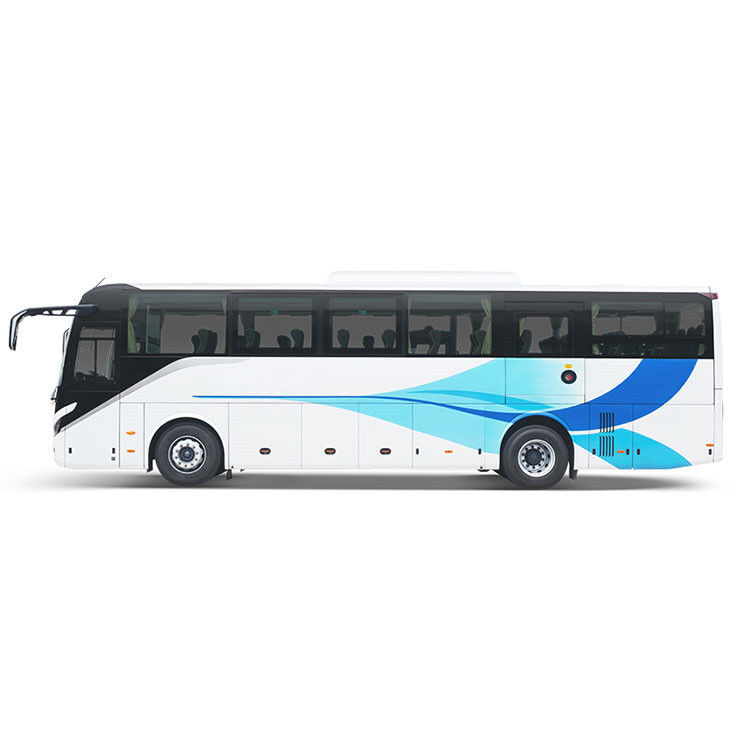 50 Seater Luxury Coach Diesel Yu Tong Bus Comfortable Style and Equipped with AC