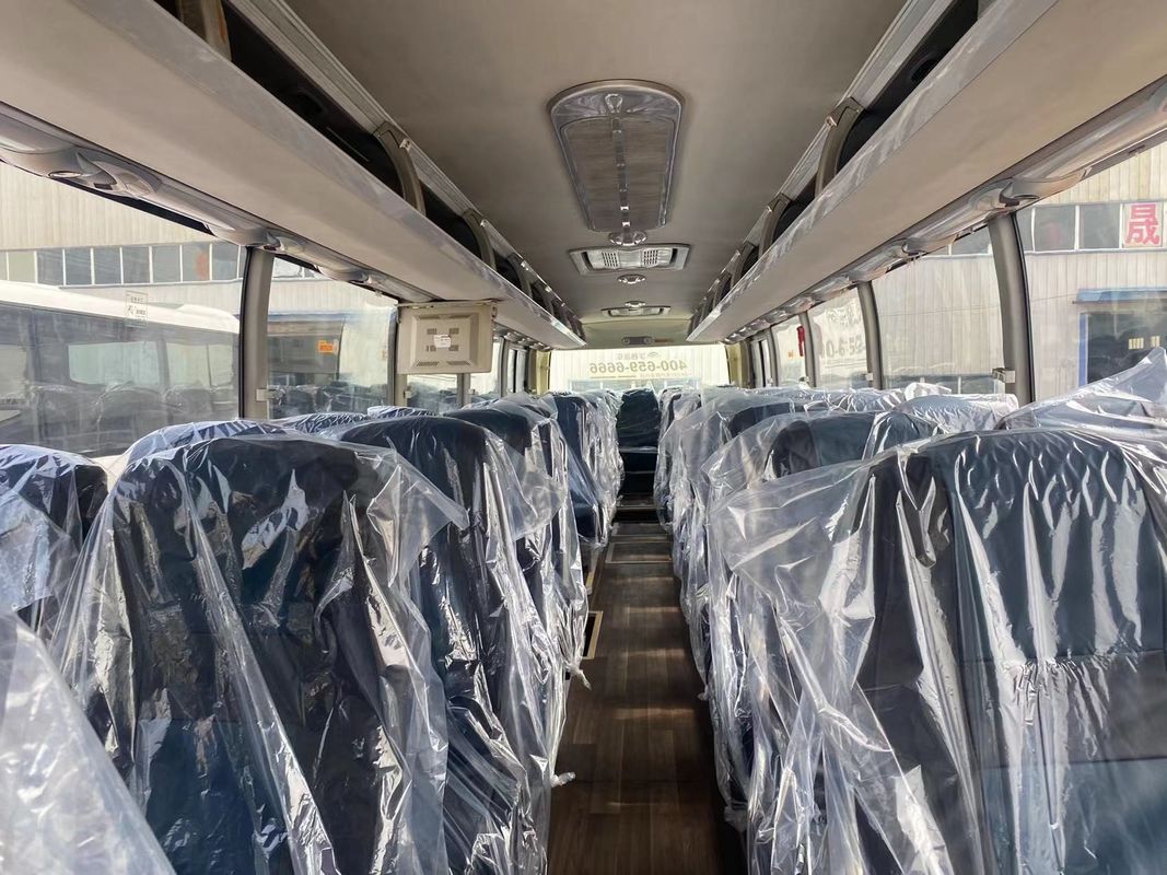s Best Refurbished 55 Seats Coach with Toilet G.V.W 15000kg 250HP Horsepower
