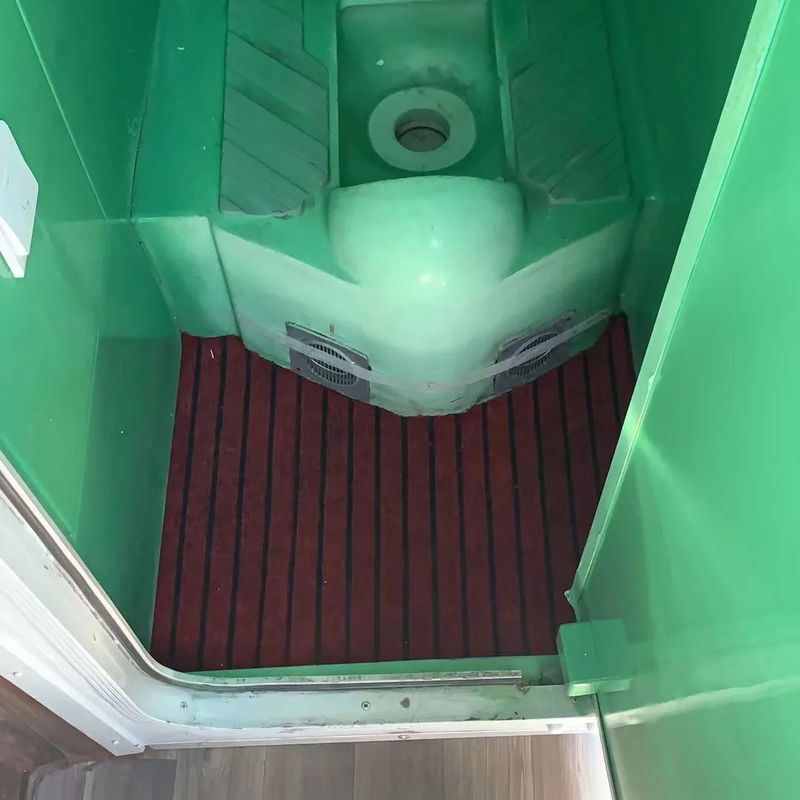 s Best Refurbished 55 Seats Coach with Toilet G.V.W 15000kg 250HP Horsepower