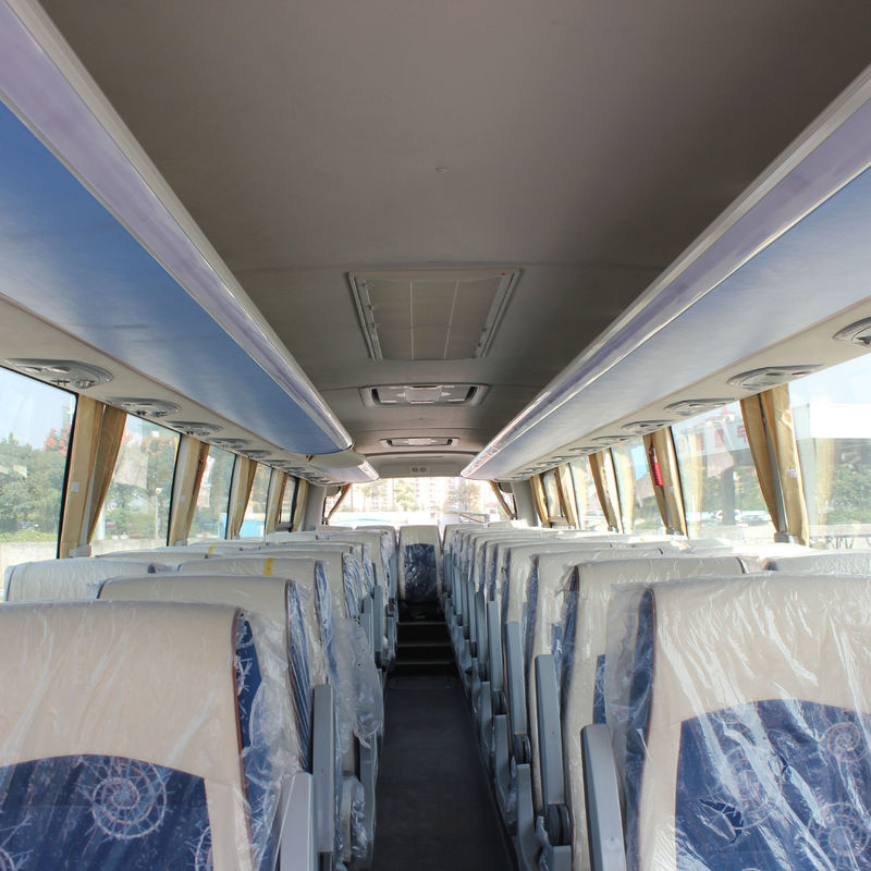 30 Seats Diesel 10m Used Bus Manual Euro 3 with FF/2WD Drive System in South Africa