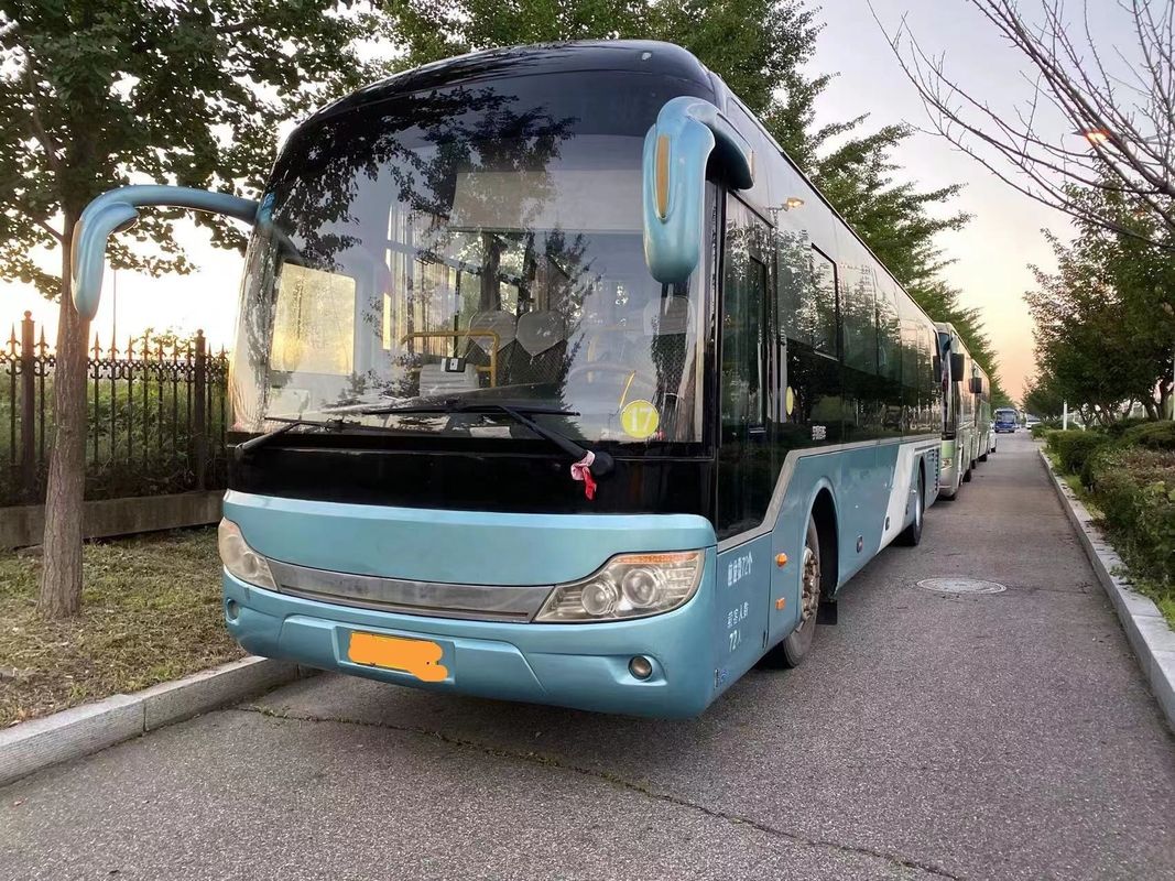 Left Drive Used Coach Bus with Yuchai Engine and Manual Transmission in Good Condition