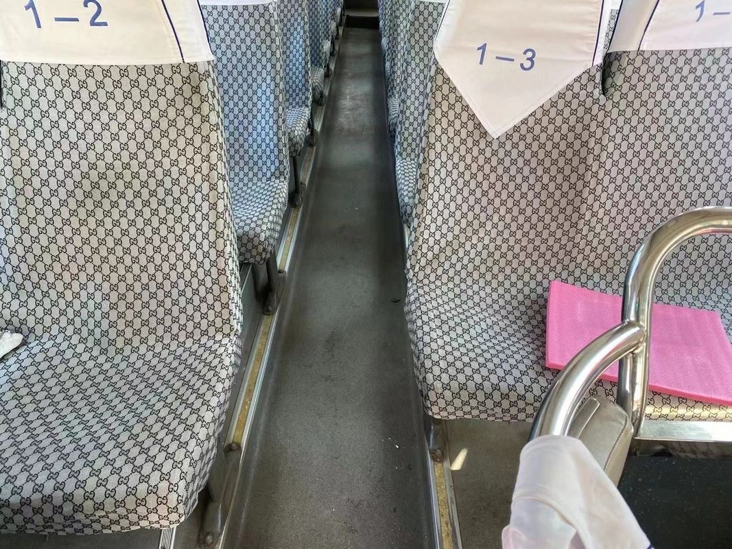 Left Drive Used Coach Bus with Yuchai Engine and Manual Transmission in Good Condition