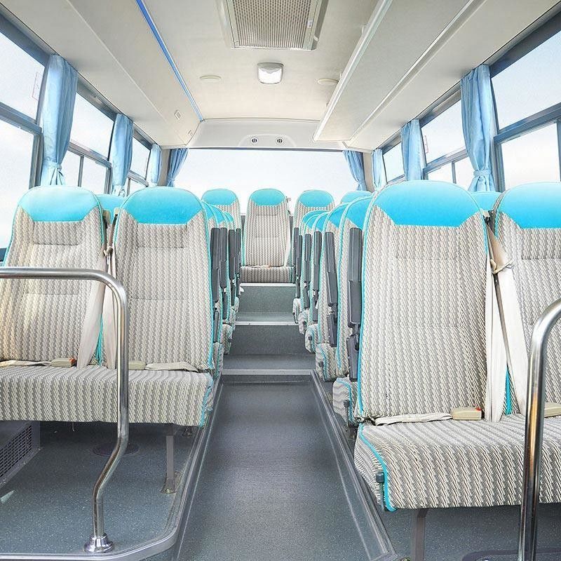 35 Seats LHD Coach City Bus with Max Speed of 120km/h and Euro 3 Emission Standard