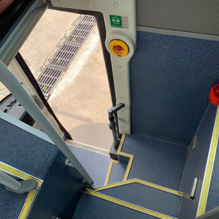 s Best Used Bus Model 55 Seats Rear-Engined Coach Bus with Max Speed 100 km/h