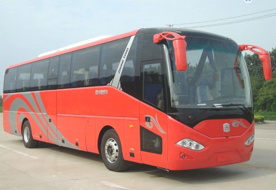 50 Seats Passenger Used Coach Bus with 10 m3 Luggage Compartment Volume and Materials