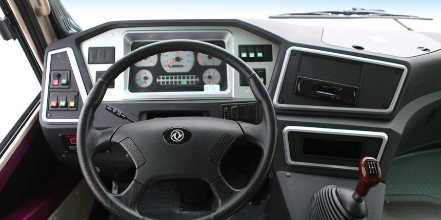 45-56 Seats Diesel Luxury Tour Dongfeng 10 meters Passenger Used Coach Bus In Uganda