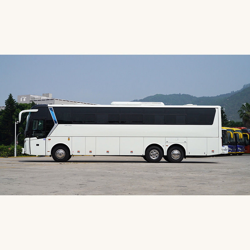 s Refurbished 57 Seats Coach Used Buses with 6 8L Engine Capacity and G.V.W of 15000kg