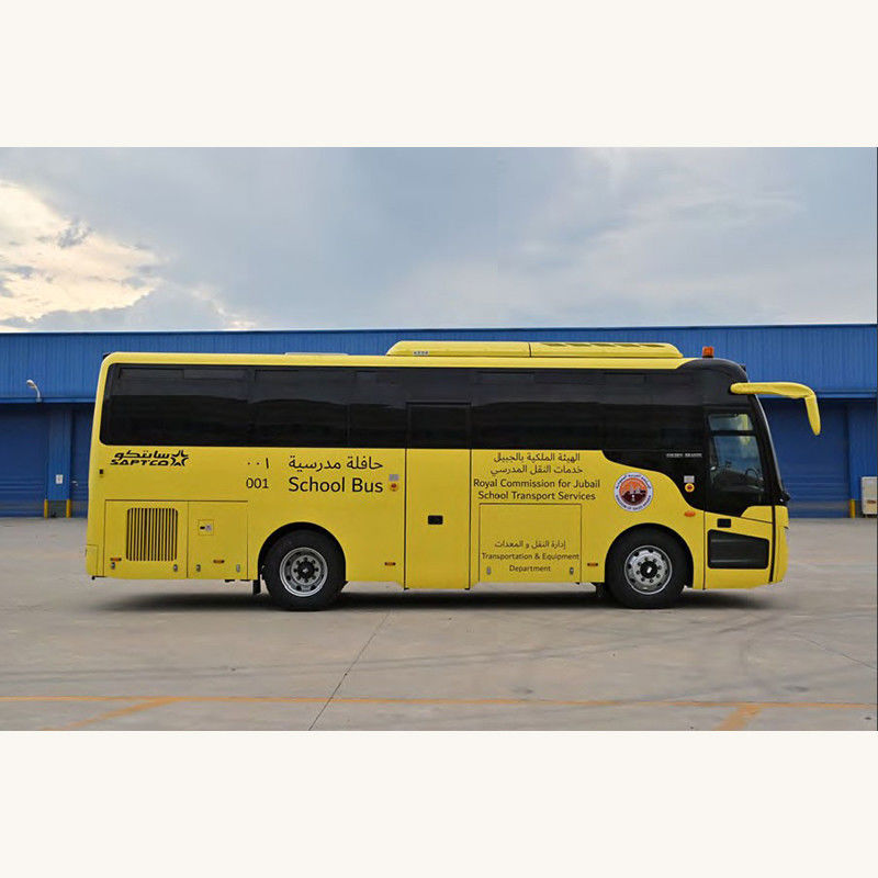 8995*2500*3480mm LHD Diesel 30 1 1 Seats Coach Bus with 280L Fuel Tank Capacity